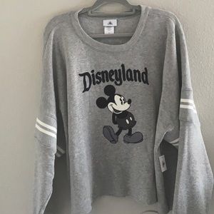 NWT Disneyland Parks Mickey cropped sweatshirt